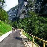 Terra Di Mezzo * Valbrenta