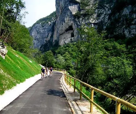 Terra Di Mezzo * Valbrenta